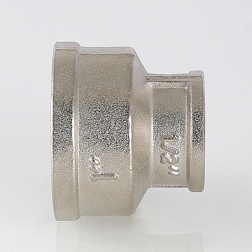 Valtec 1/2" х 3/8" Латунная никелированная муфта