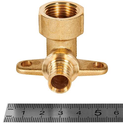 ROMMER Уголок настенный с креплениями 16xG1/2 для трубы из сшитого полиэтилена осевой