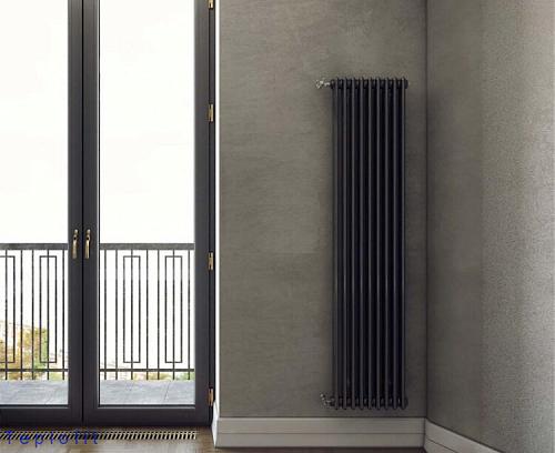 Zehnder Charleston 2180/08 секций №1270 3/4" RAL 9217 боковое подключение черный матовый